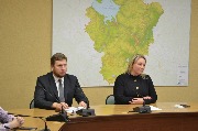 – Этот конкурс позволяет выявлять лучшие практики обслуживания заявителей, лучших работников. Это очень важно для совершенствования работы региональной сети МФЦ в целом, – отметила и. о. заместителя председателя Правительства области Екатерина Троицкая. – Профессиональный уровень наших специалистов очень высок. Предоставляя услуги заявителям, они достойно справляются с огромной нагрузкой.